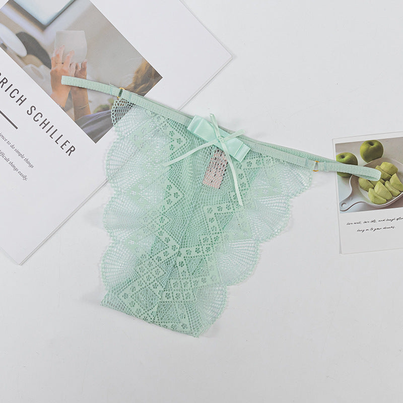 Thong Panty in shell-shaped lace trim, bow-decorated, skin-friendly, breathable, low-waist, thin-strap