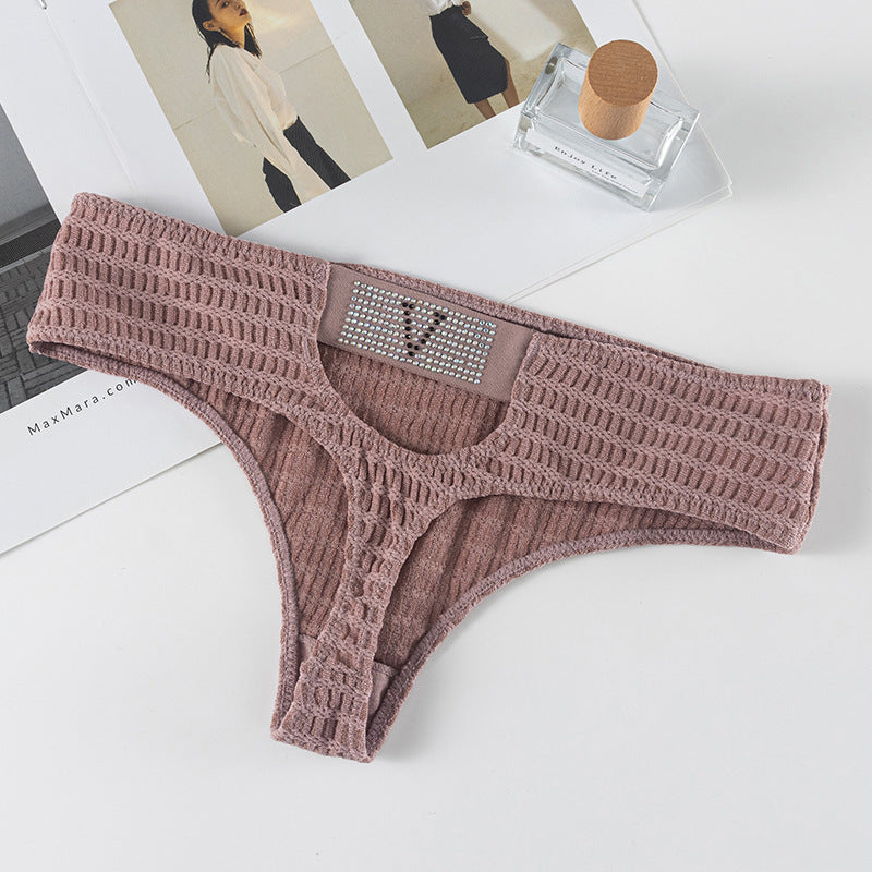 Sexy Thong Panty in Plaid fabric with diamond V-shaped decoration and hollow design