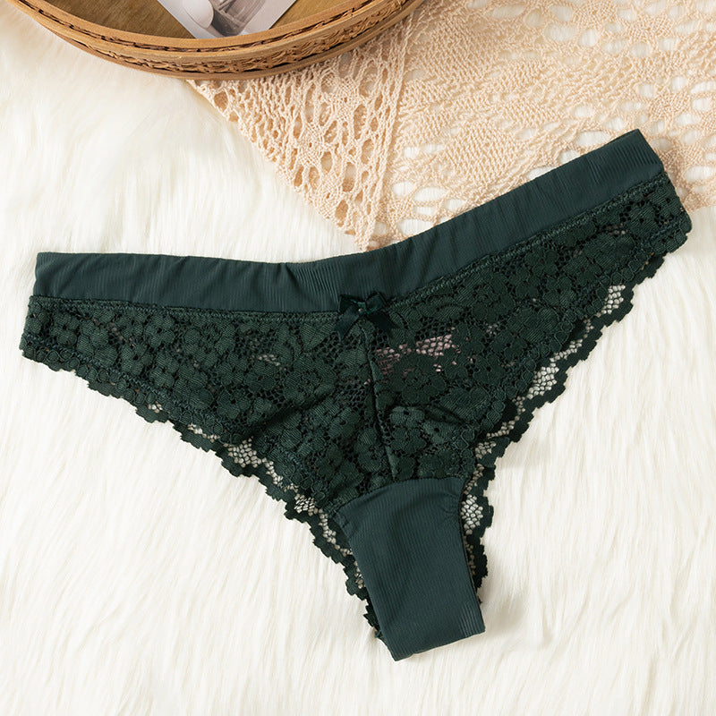 Thong Panty in unibody hollow lace