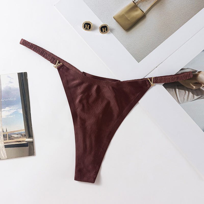 Ice silk nude seamless v-button low-rise Thong Panty