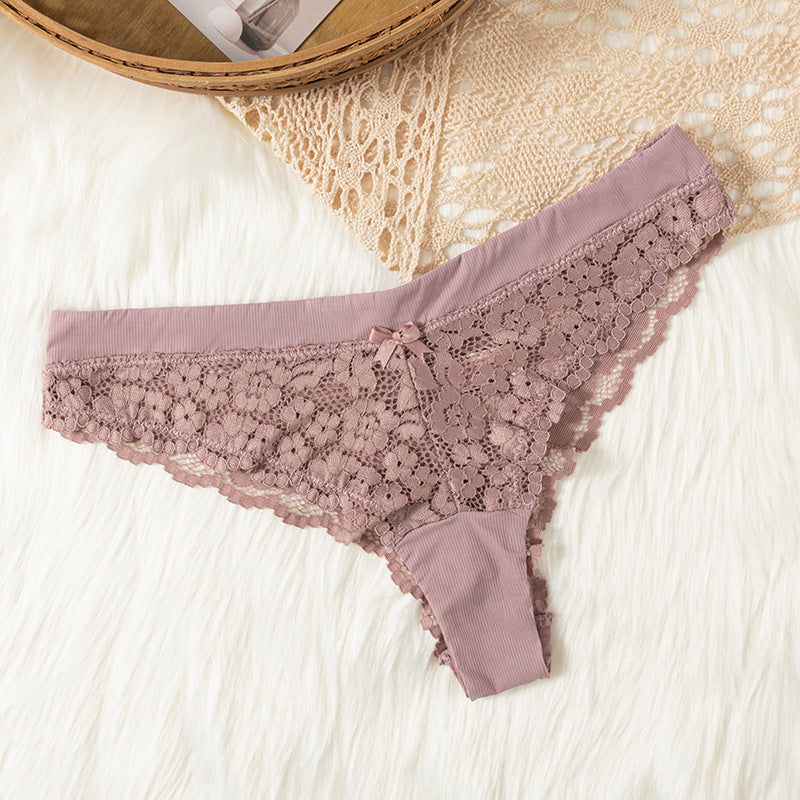 Thong Panty in unibody hollow lace